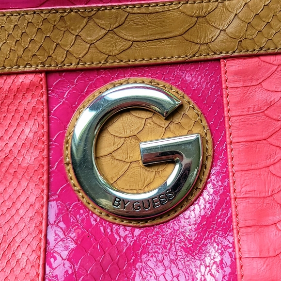 G By Guess Shoulder Purse - Picture 4 of 7
